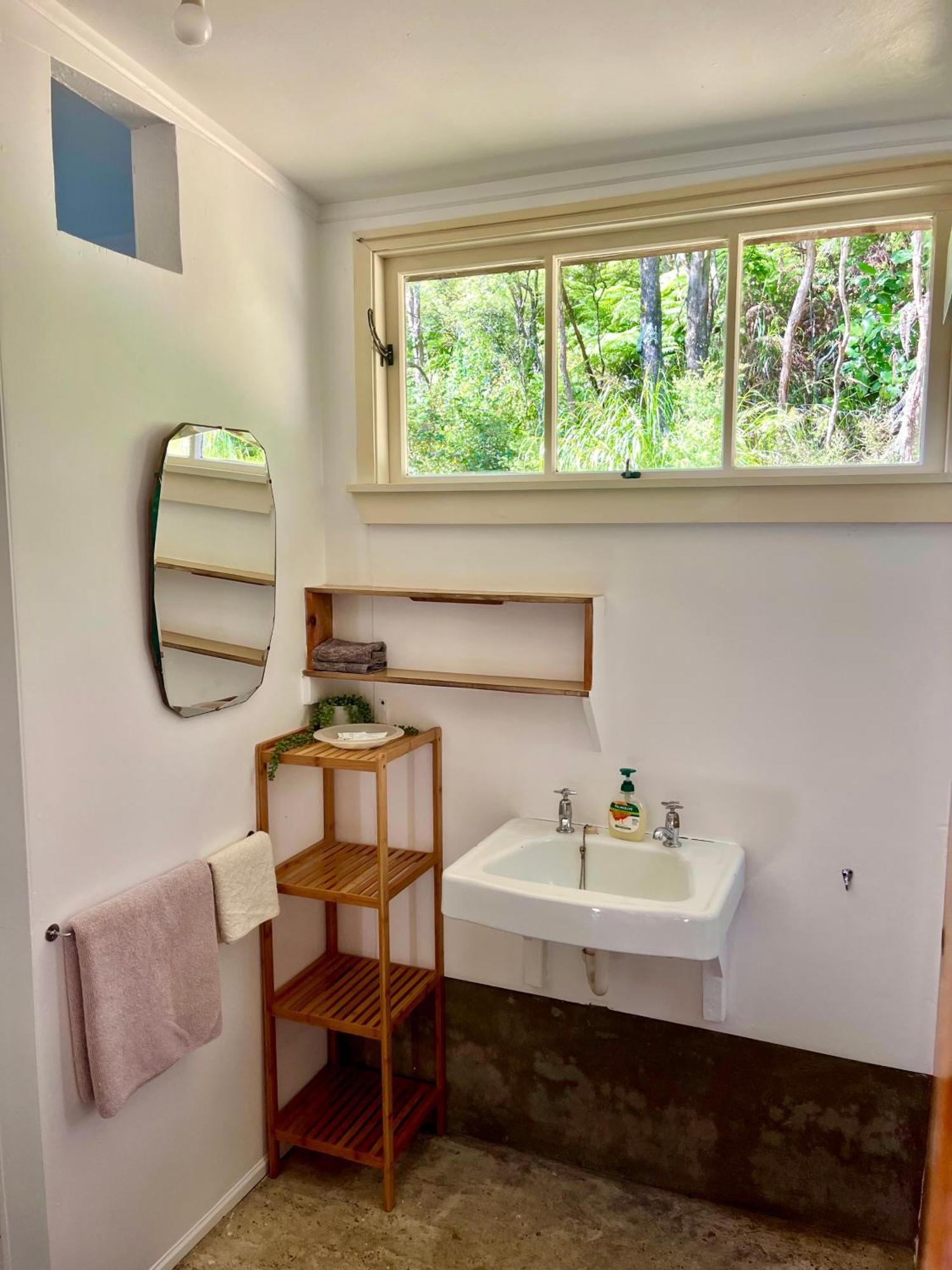 White Star Station Farm Holiday Park Coromandel Exterior photo